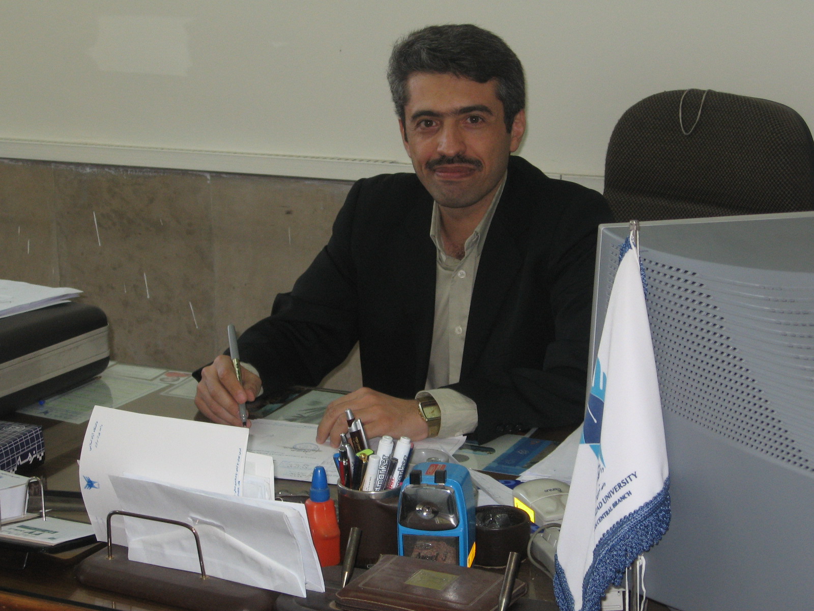 Dr.Fariborzi Contact